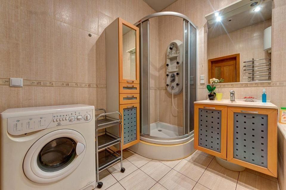 Apartments On Shota Rustaveli Киев Экстерьер фото