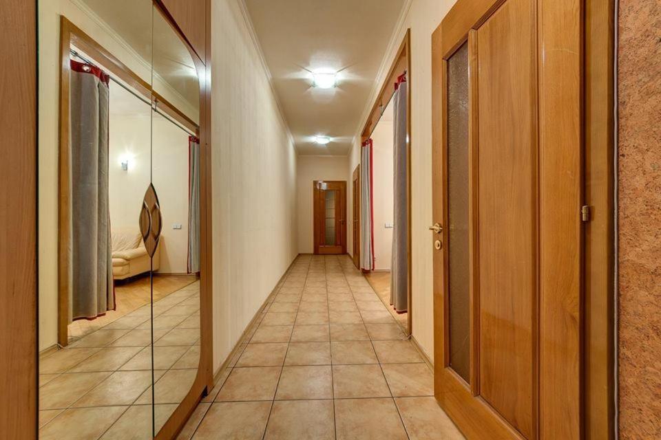 Apartments On Shota Rustaveli Киев Экстерьер фото